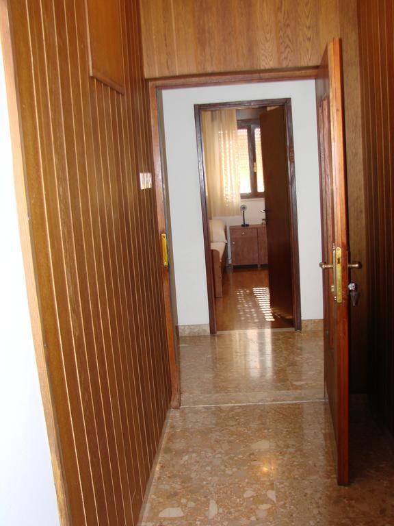 Apartment Matija Trogir Ruang foto