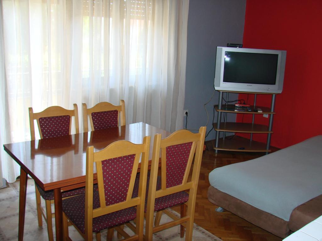 Apartment Matija Trogir Ruang foto